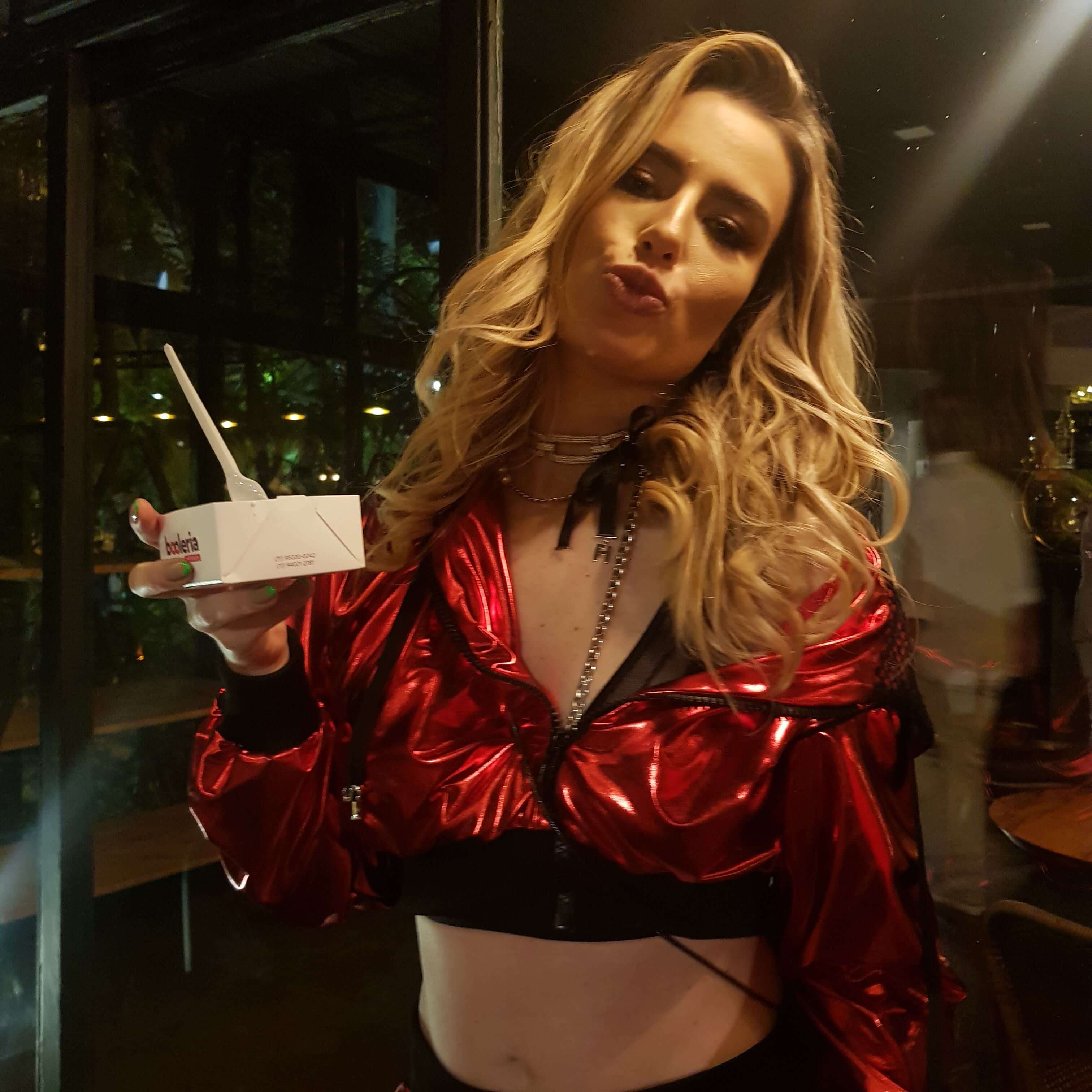 Famoso em evento Booleria
